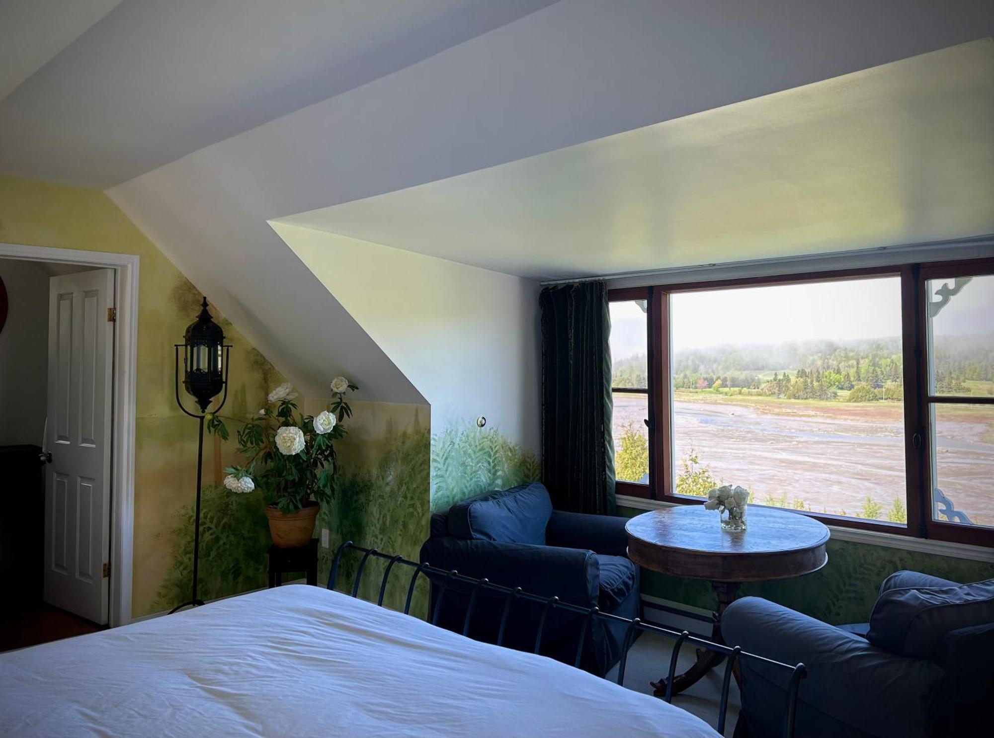 Le Mange Grenouille Hotel Bic Exterior photo